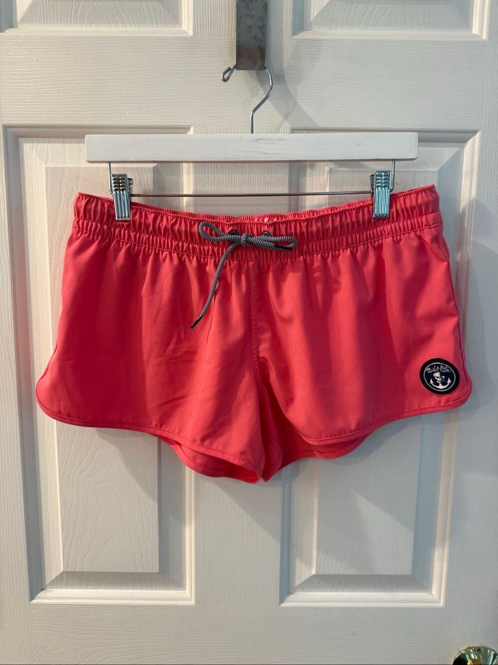 Salt Life Pink Tie Waist Short Shorts sz L EUC